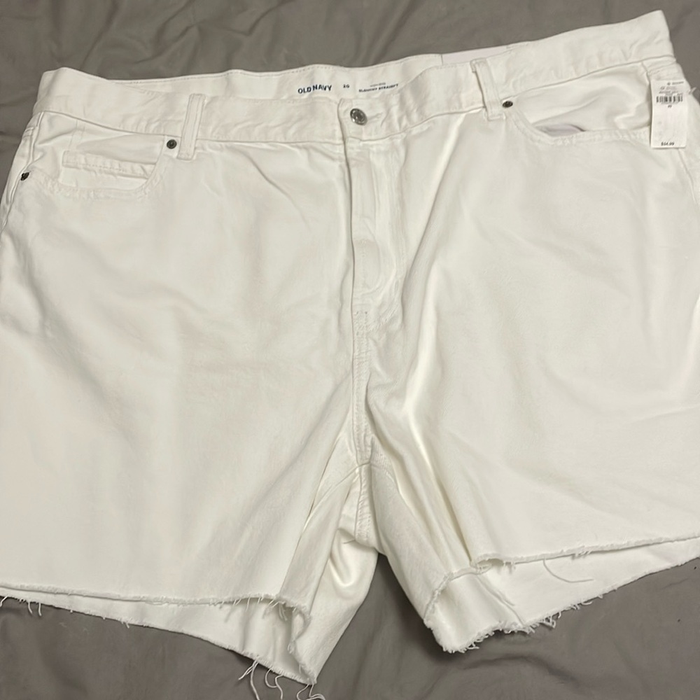 Old navy white shorts